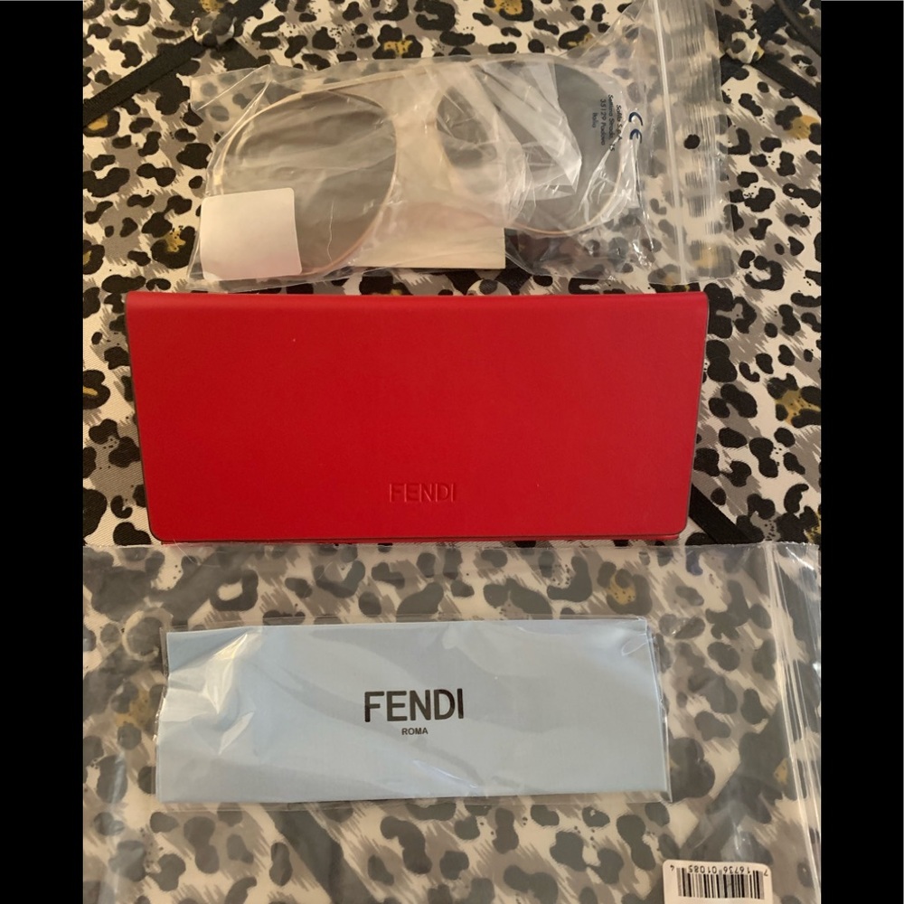 FENDI 52mm Aviator Sunglasses FF0286 - Picture 5 of 5